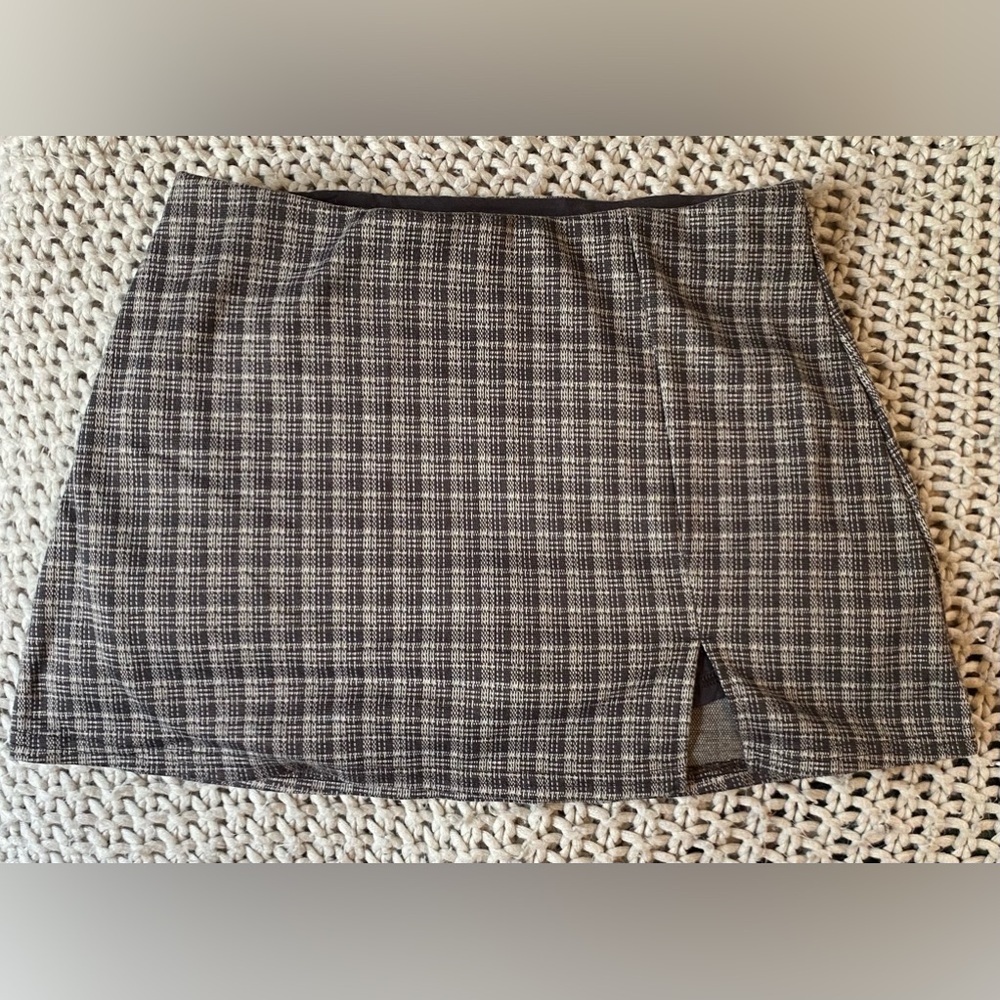American Eagle Outfitters Black and White flannel Mini Skirt